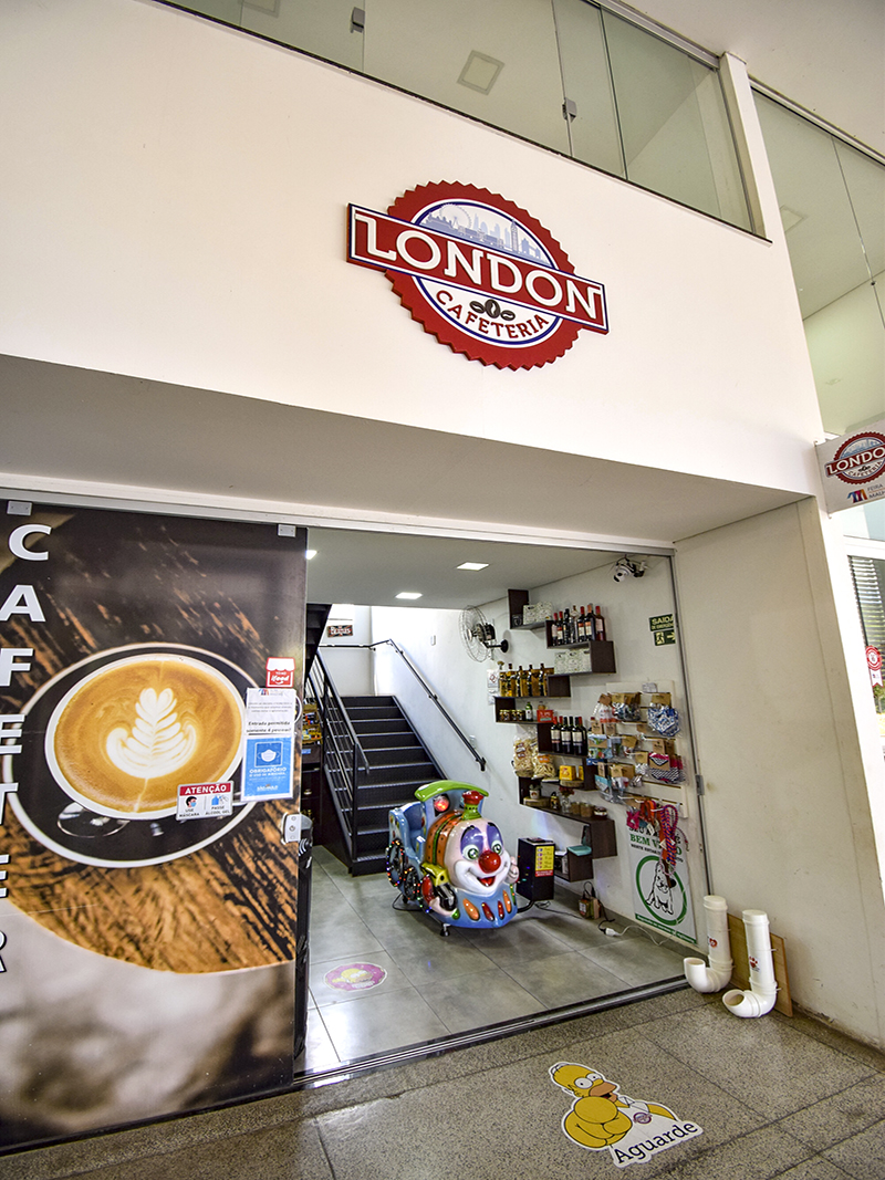 London Cafeteria